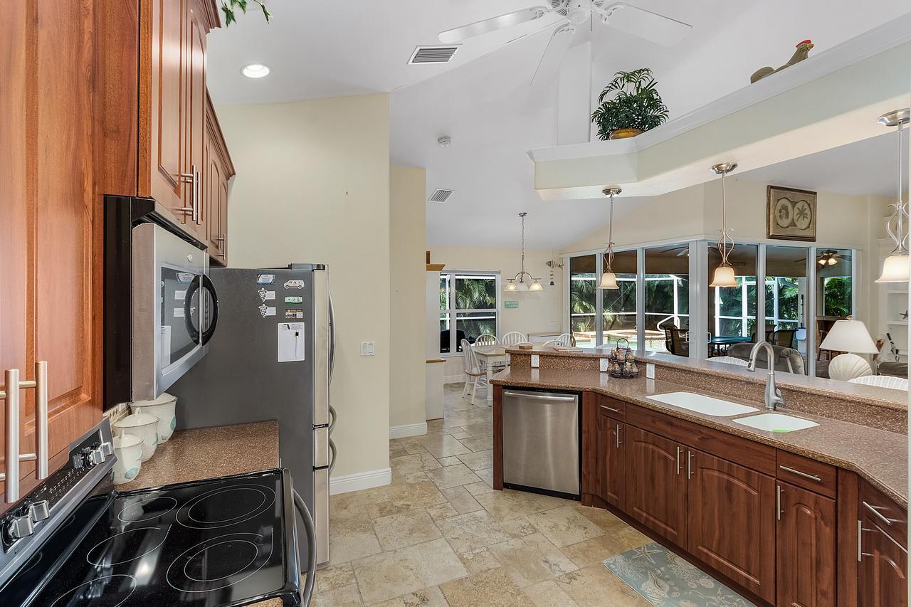 Luxury Home, Hot Tub, Heated Pool, Tiki Bar - Villa Spain Cape Coral Exterior foto