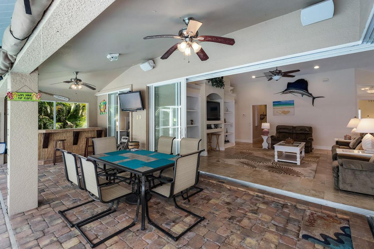 Luxury Home, Hot Tub, Heated Pool, Tiki Bar - Villa Spain Cape Coral Exterior foto